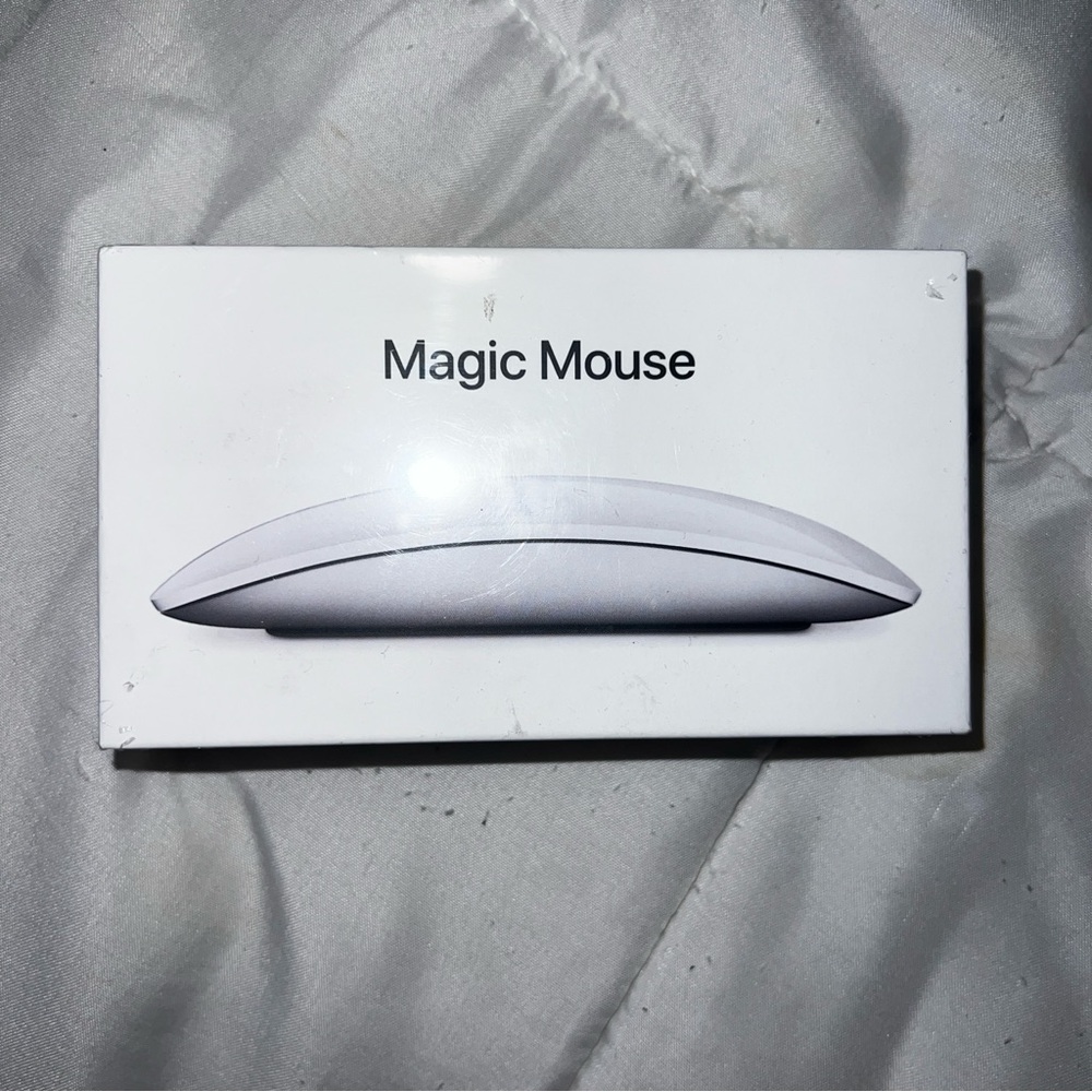 Apple Magic Mouse 2 - UNOPENED